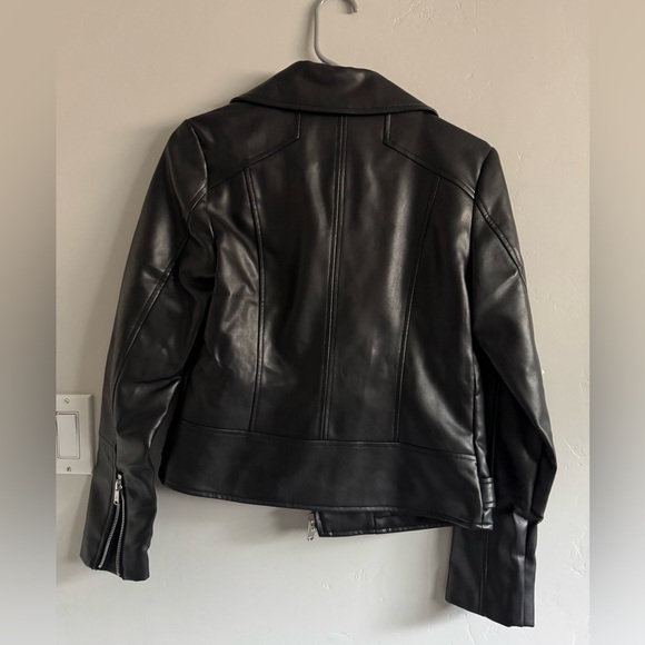 LIKE NEW SAM EDELMAN FAUX LEATHER JACKET - Picture 5 of 7